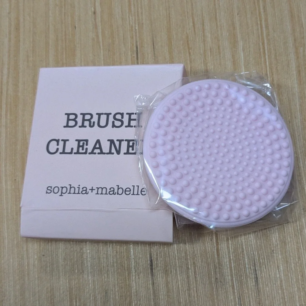 Sophia & Mabelle‎ Makeup Brush Cleaner Pad New in Box